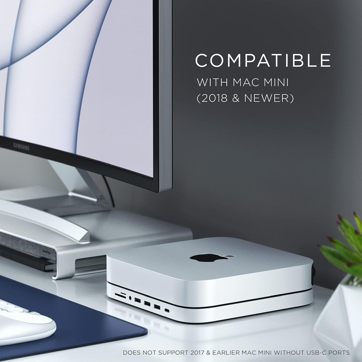 Silver USB-C Stand & Hub with SSD Enclosure L779547
