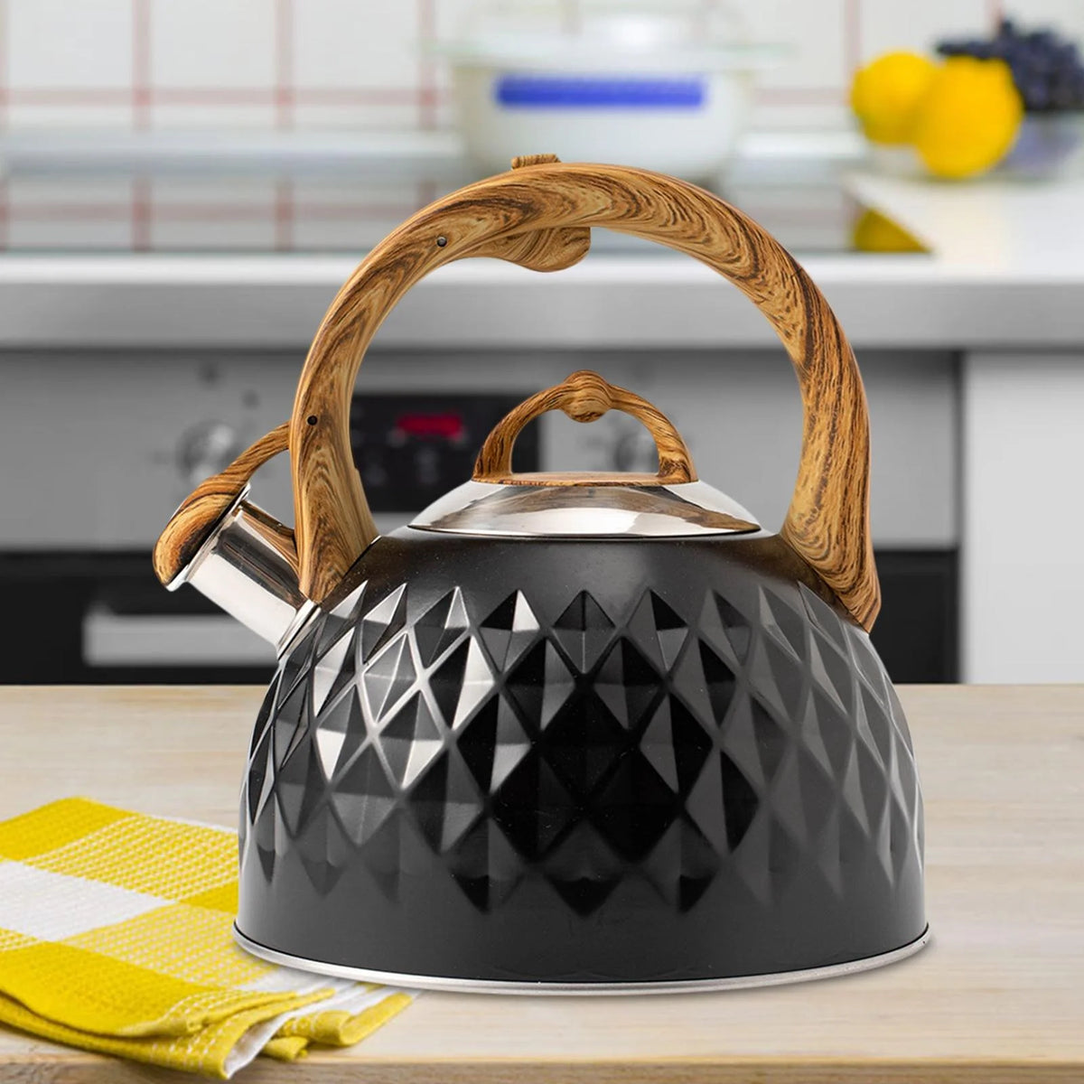 Black 3L Whistling Kettle A2418