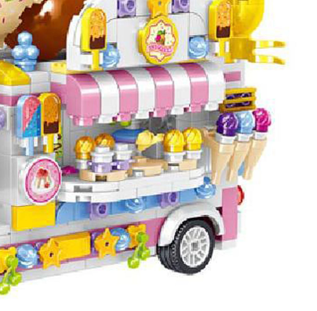 Dining Car Building Blocks Toy 593 Blocks W970