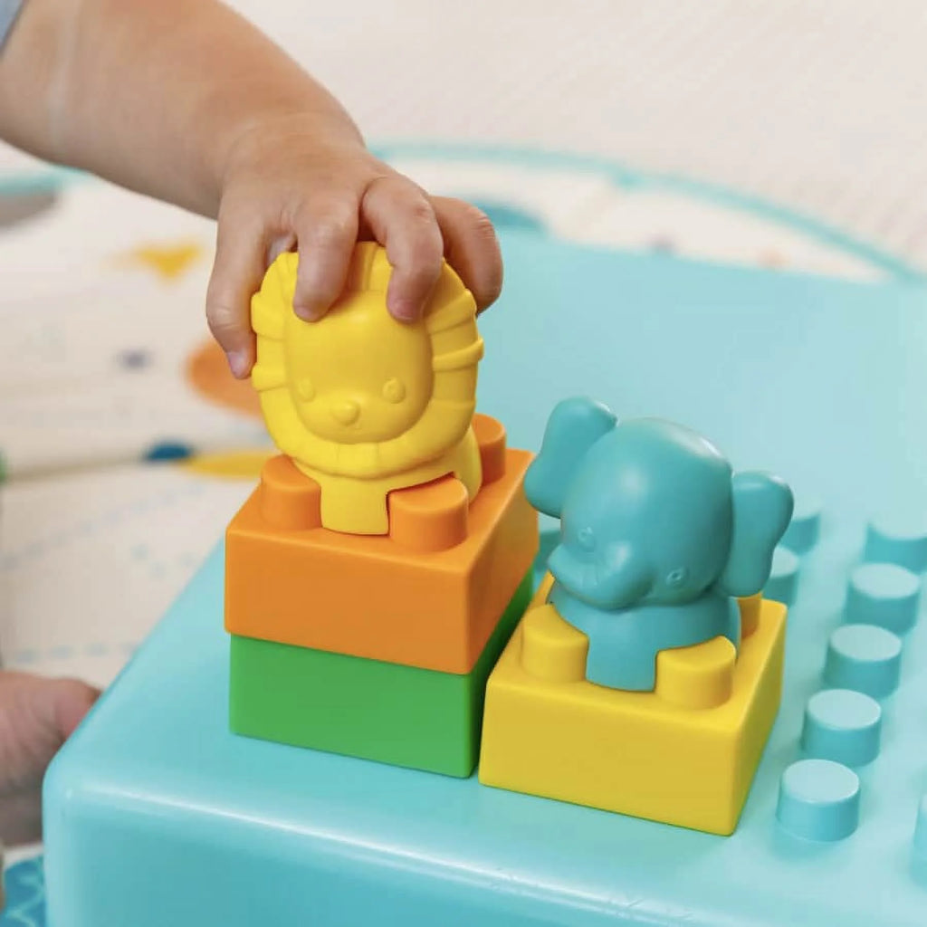 14-Piece Multicolor Building Blocks Activity Station M1519