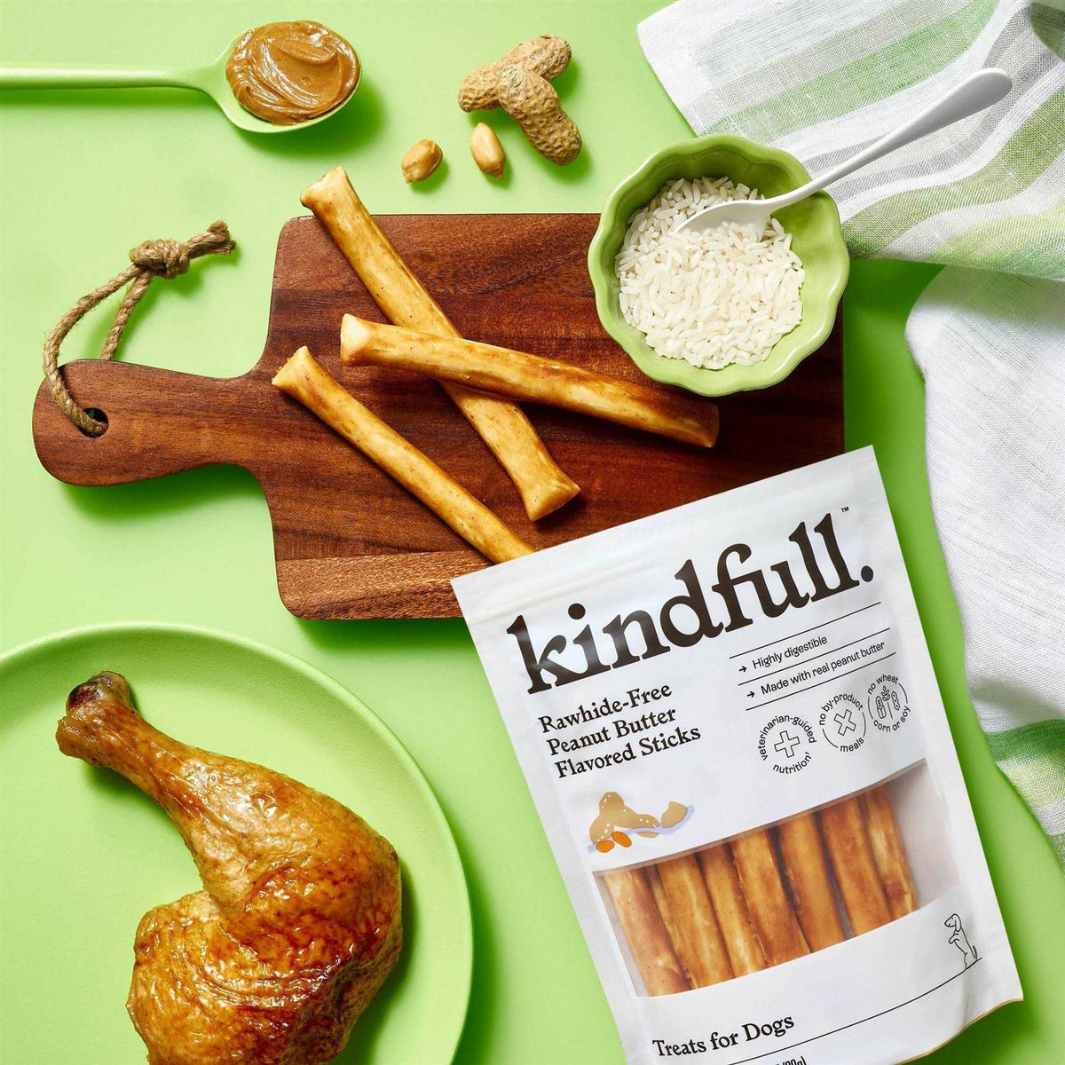 Rawhide-Free Dog Treat F566043