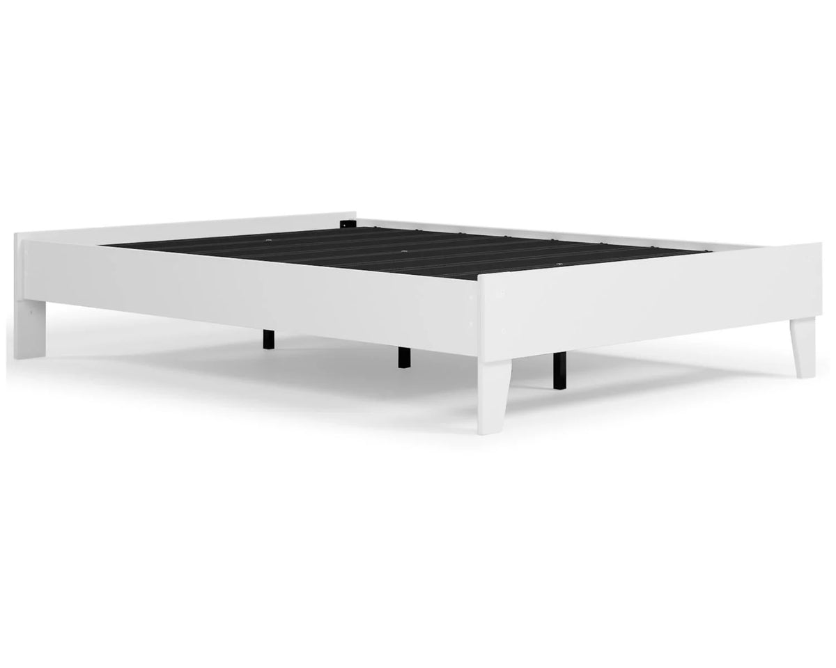 White Full Platform Bed K82294