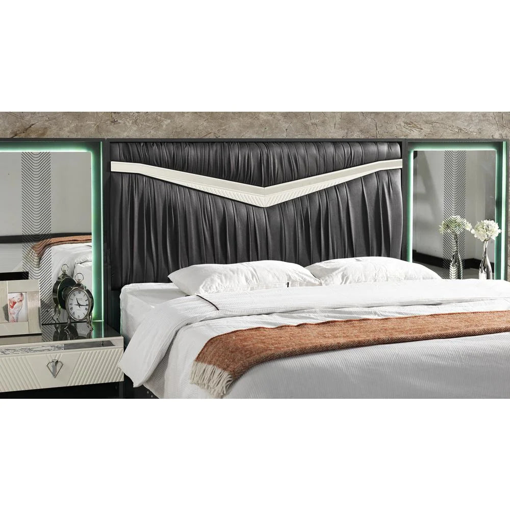 King Headboard M37323