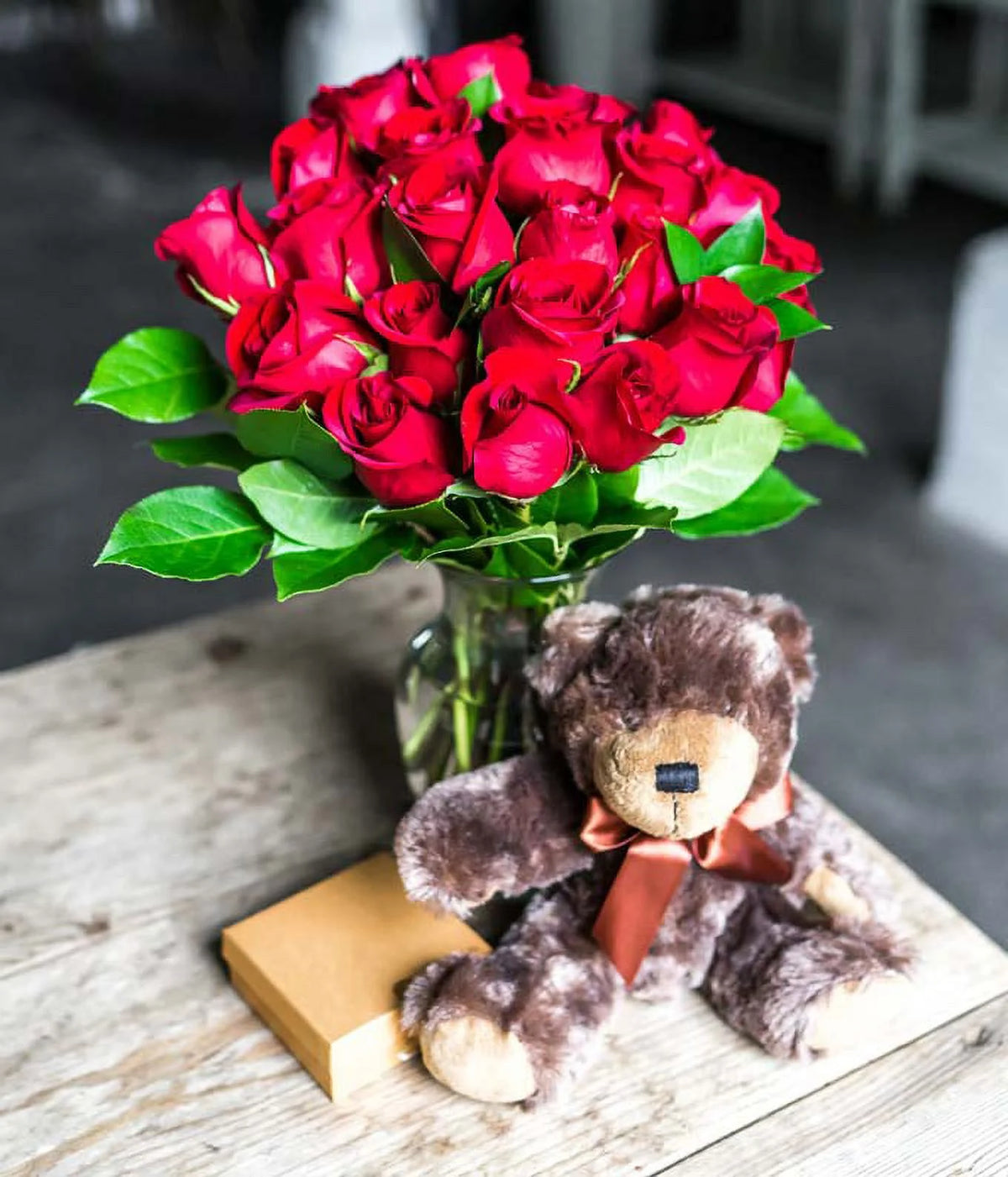 Two Dozen Long Stem Red Roses with Chocolates & Bear Y71256