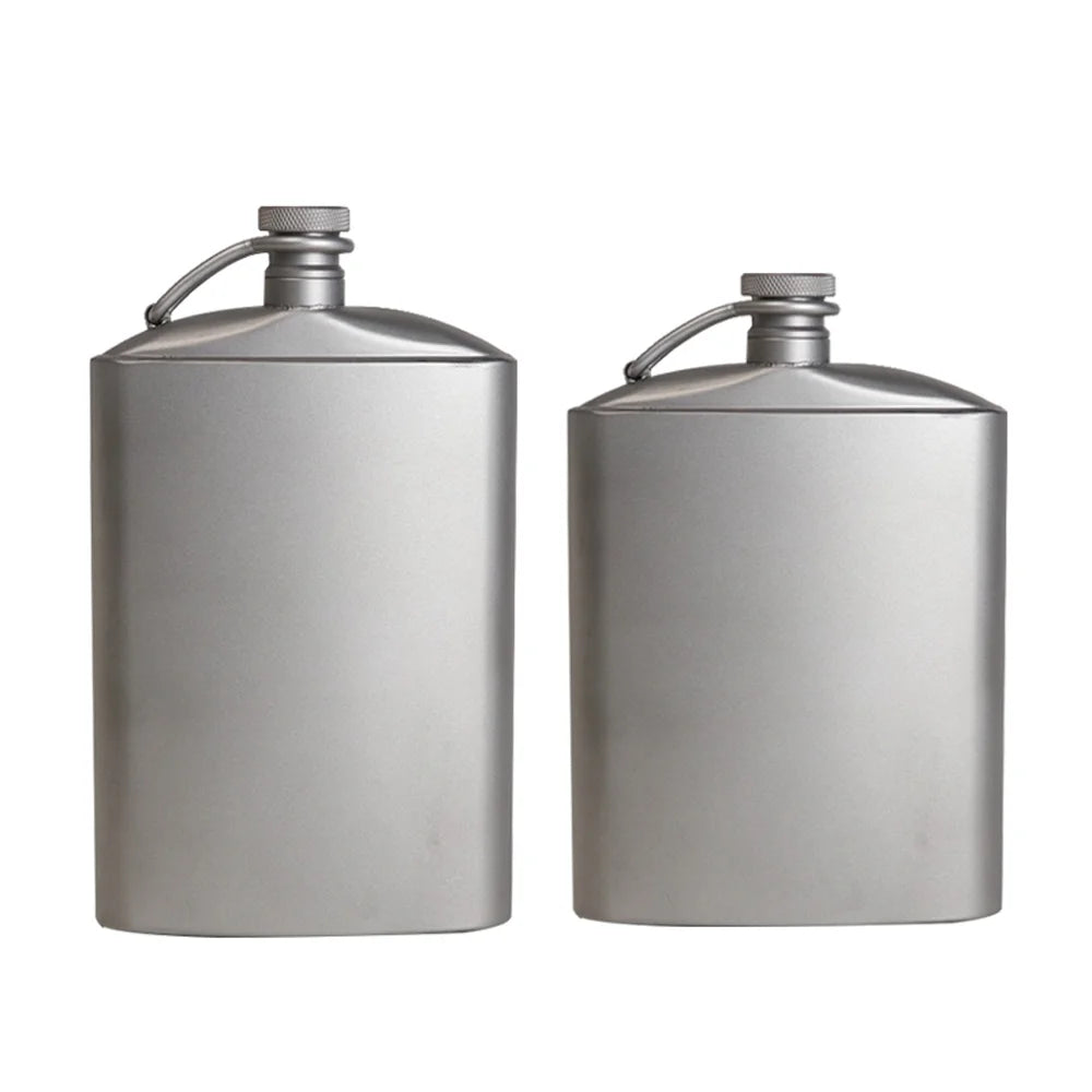 Ultralight Titanium Flask with Screw Clip H9384