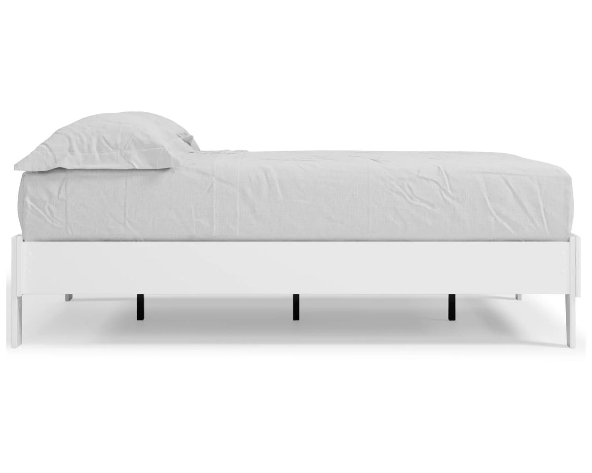 White Full Platform Bed K82294