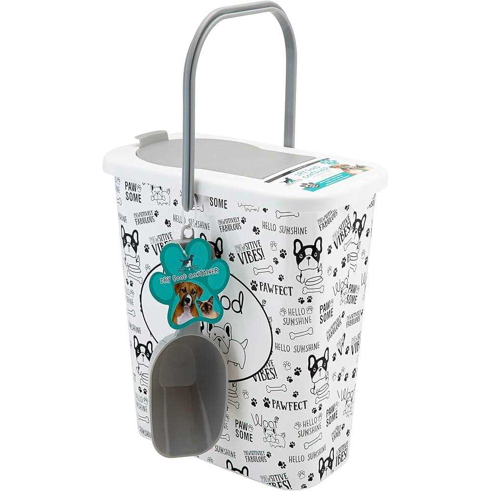 3 Gallon Dry Food Container with Scooper J43482