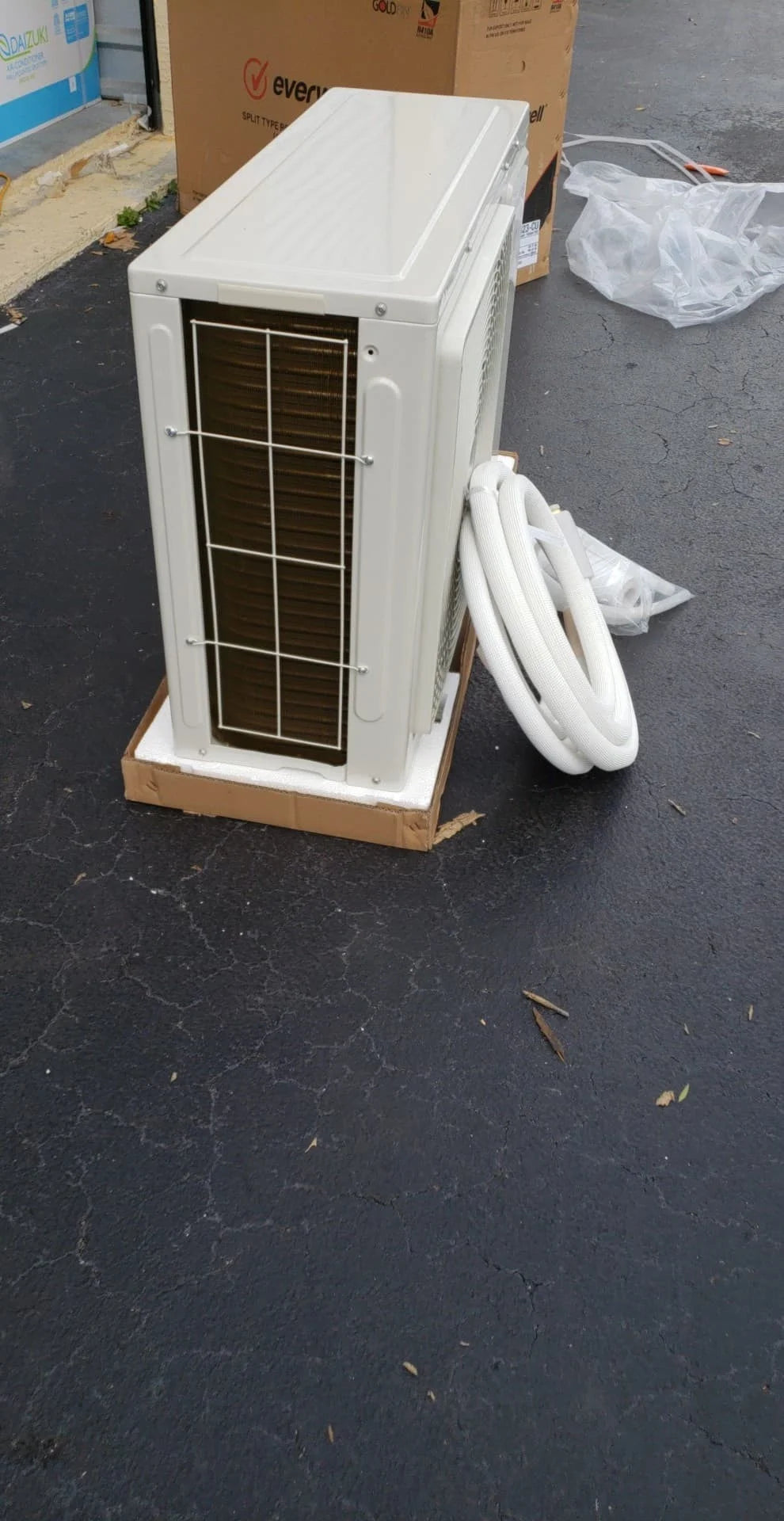 12000 BTU Ductless Mini Split Air Conditioner Heat Pump H828