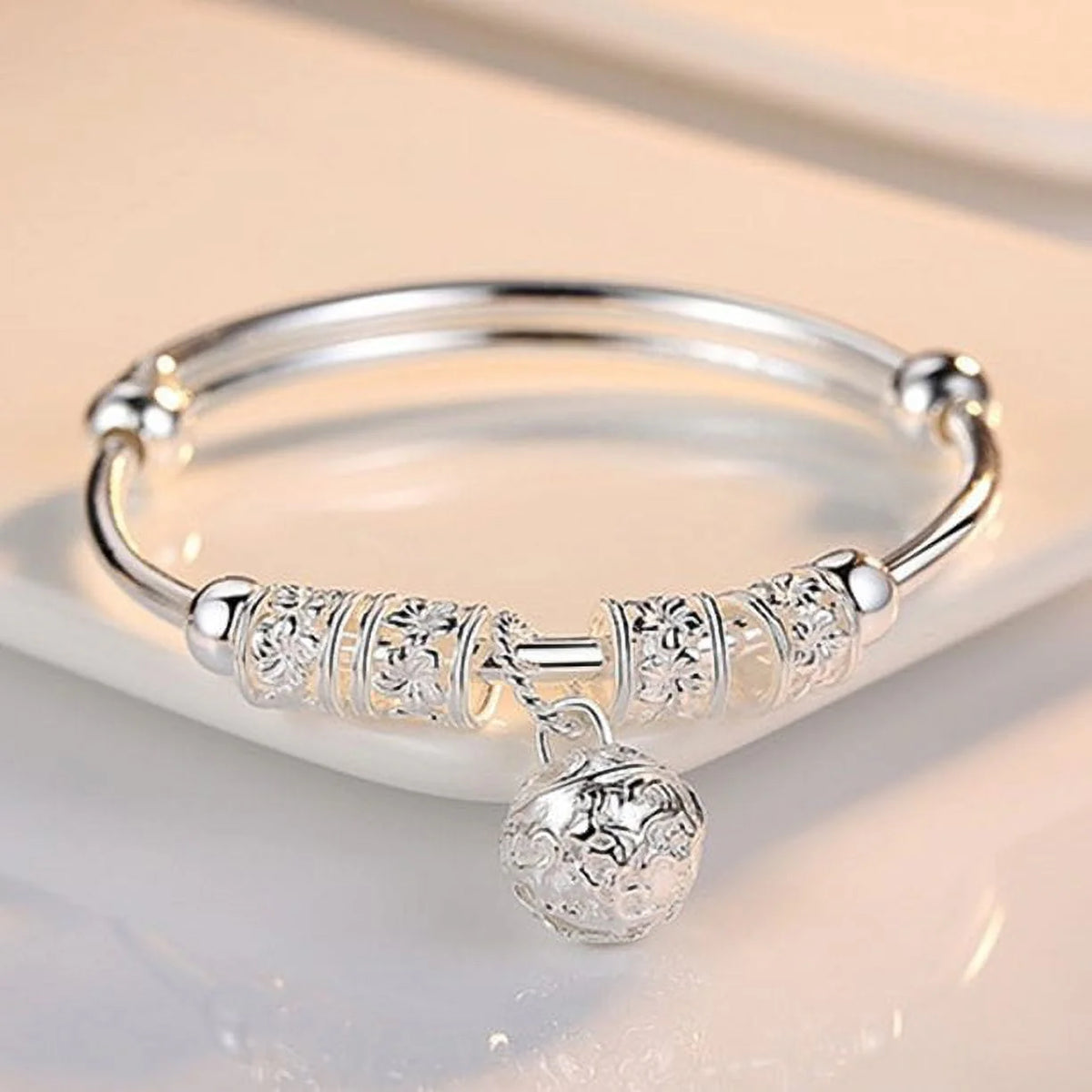 925 Sterling Silver Charm Bracelet L566179