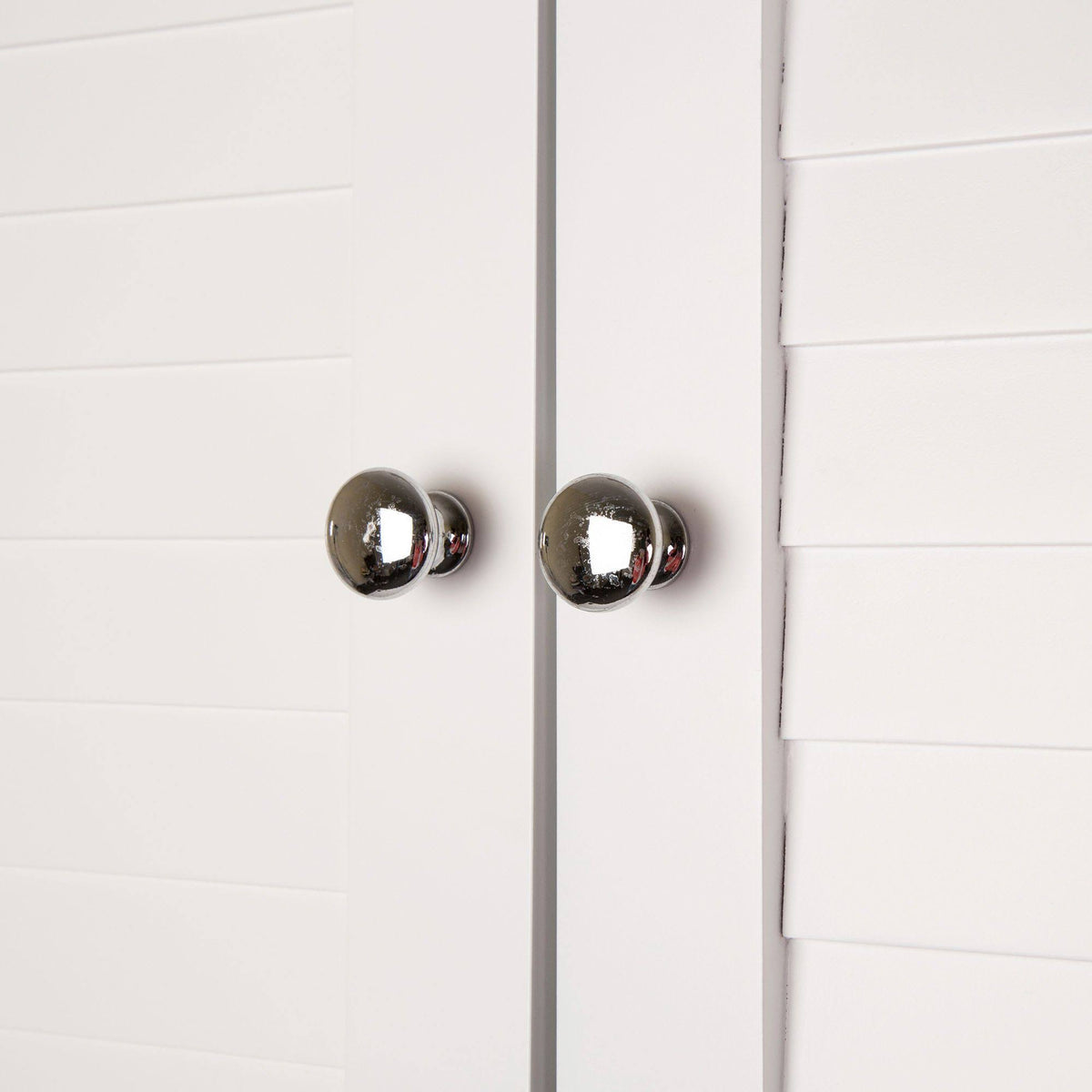 White Bathroom Cabinet Q63695