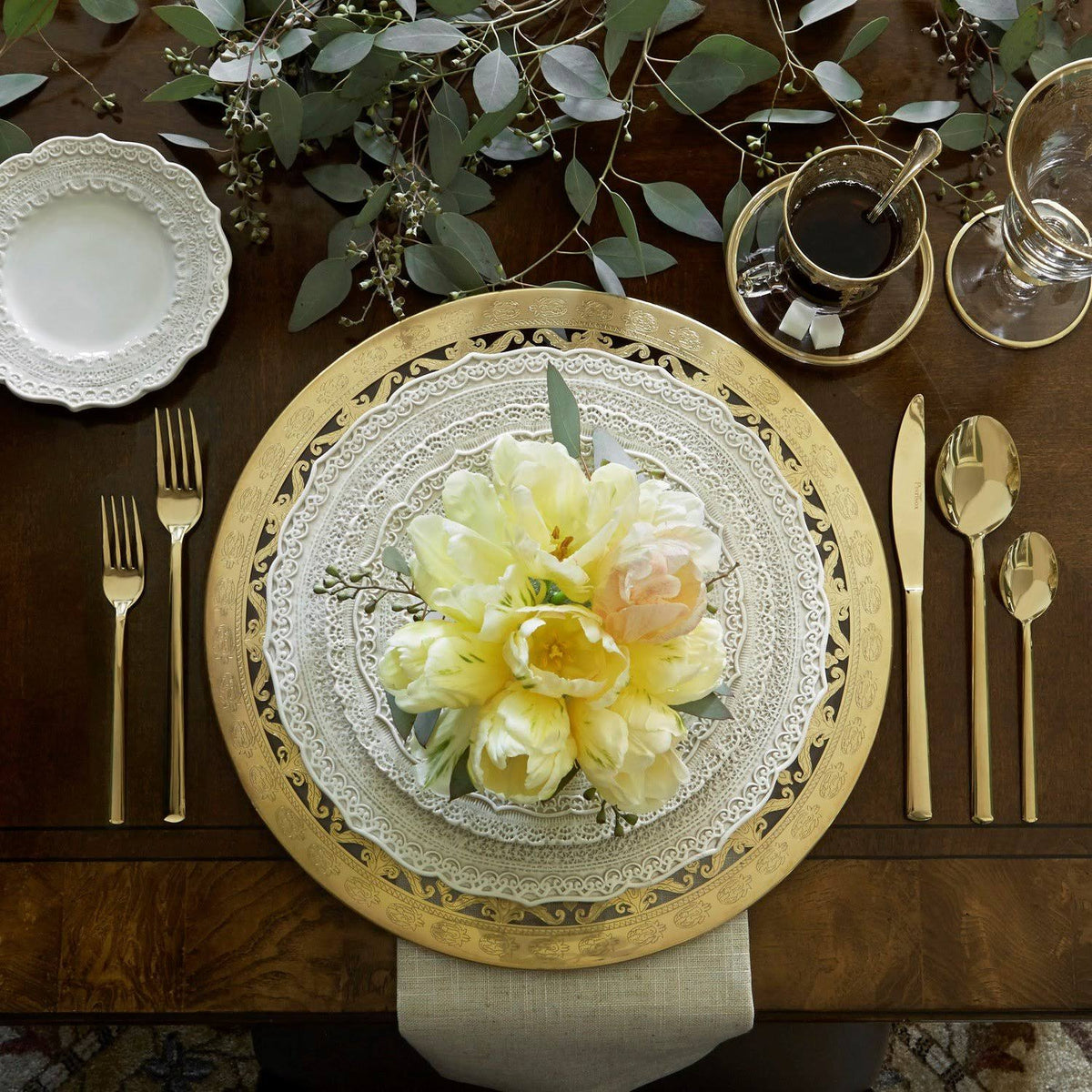 Gold Salad/Dessert Plate A729
