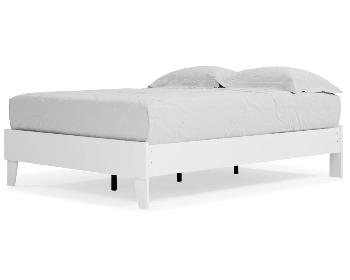 White Full Platform Bed K82294