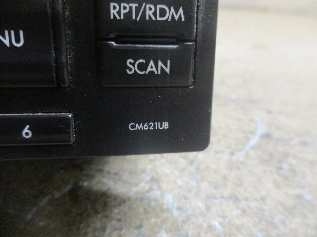 OEM Subaru Impreza CD MP3 WMA Player Radio R3319