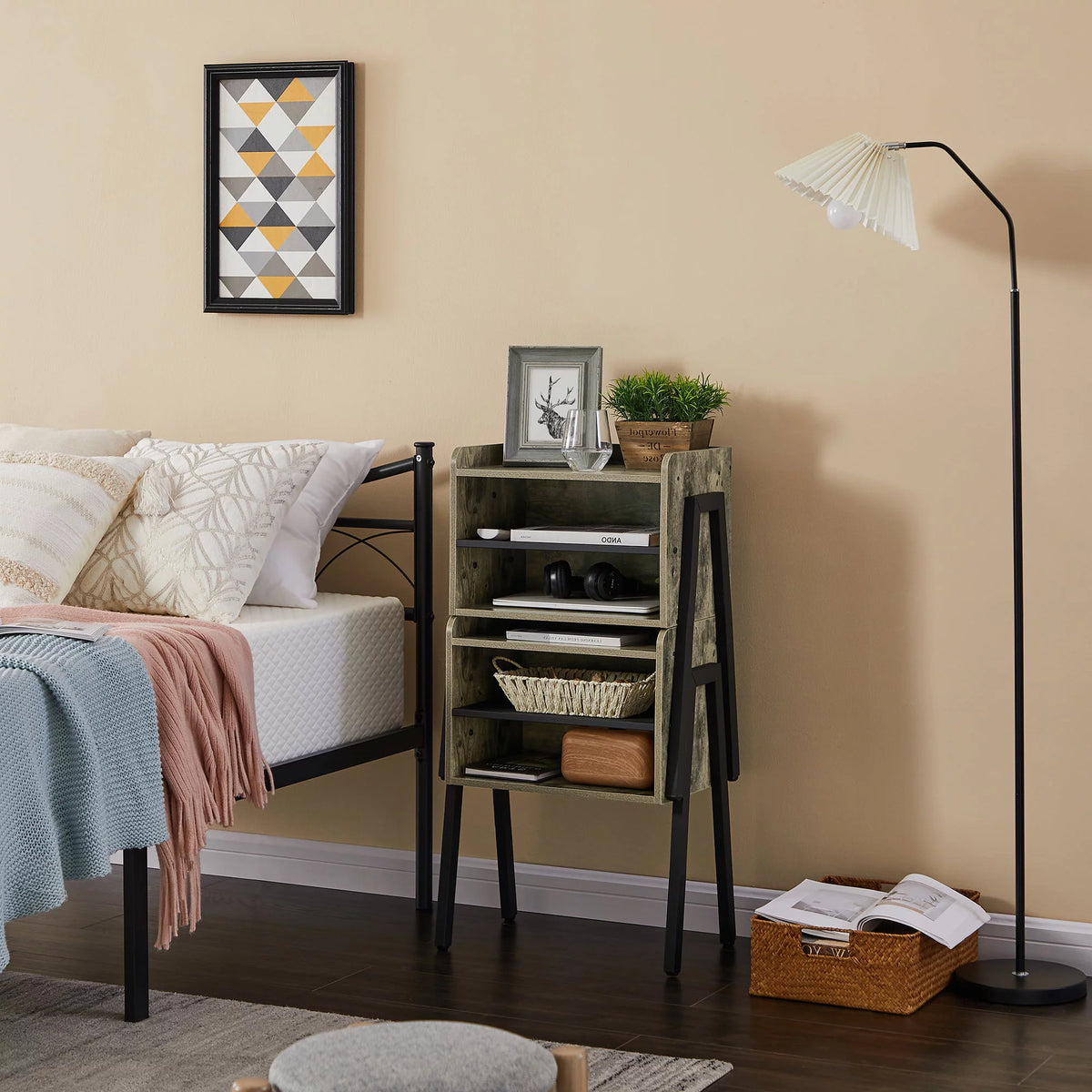 3-Piece Bed Frame and 2 Nightstand Set D9456