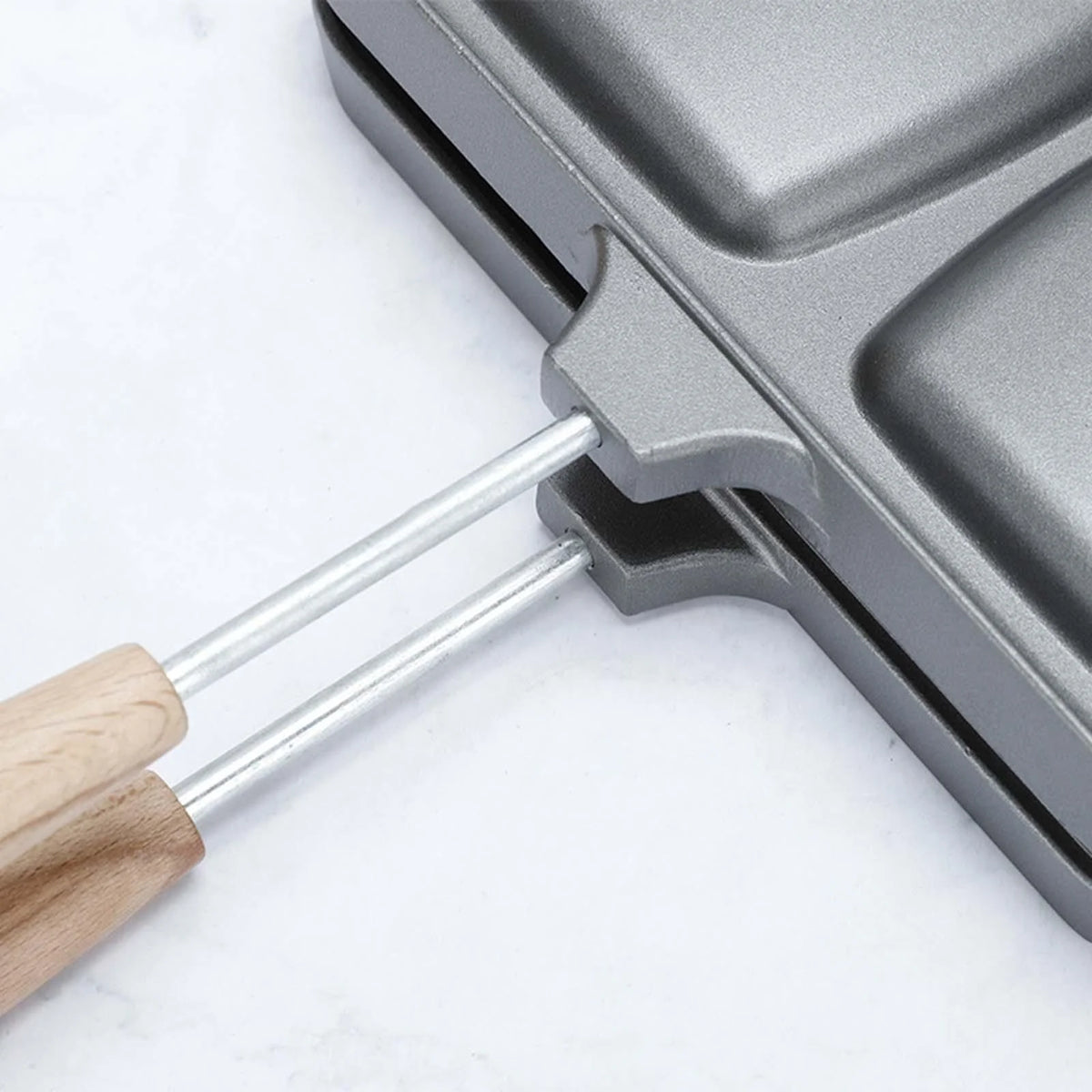Non Stick Double Side Heating Sandwich Maker C1687